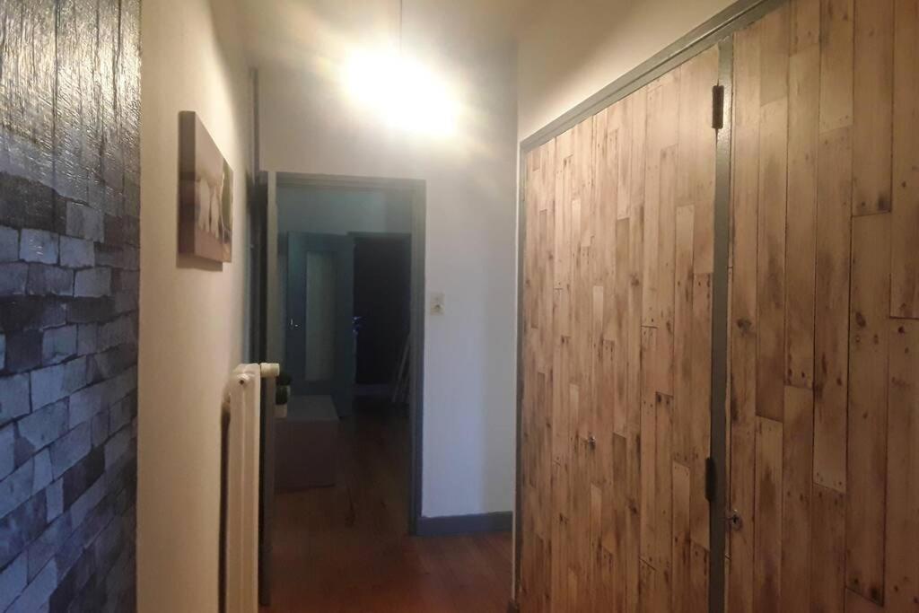Appartement Chaleureux De 82M2 Proche De Vulcania Pontaumur エクステリア 写真